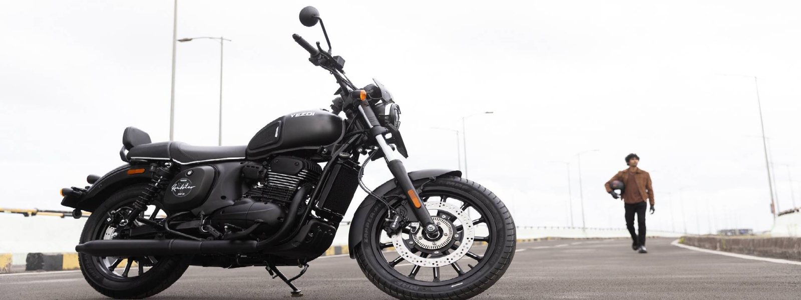 Jawa yezdi roadster Price, Colors, Mileage, Specifications | Shree Bharat motors ltd